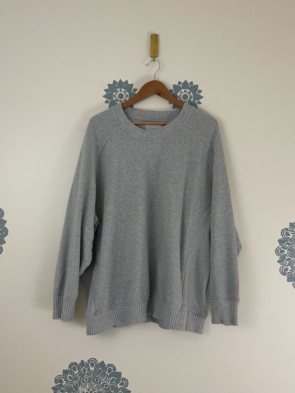 Aerie Down To Earth Cotton Crew Sweatshirt in Gray Size Large